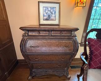 Hooker Furniture Bombay Chest