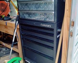 8 DRAWER HUSKY TOOL CHEST