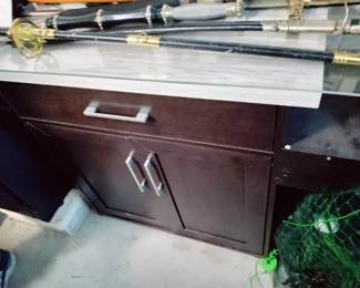 CABINET ON WHEELS