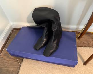 Women's Shoes