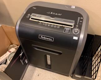 Fellowes Paper Shredder