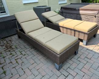 Outdoor Loungers