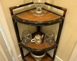 Corner Table