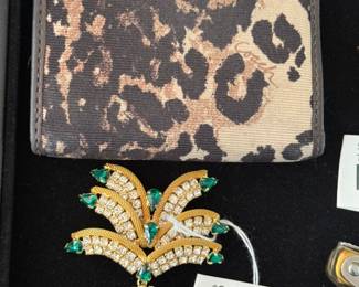 Hattle- Carnegie Brooch