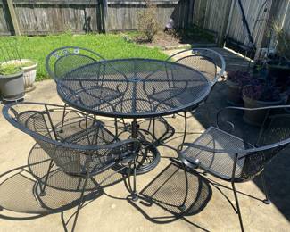 outdoor metal table 4 chairs