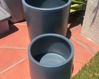 MCM - Style Planters
