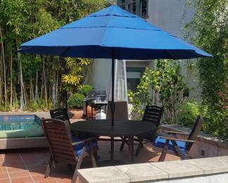 Redwood Patio Table w/ Five Armchairs and a Large Blue Umbrella