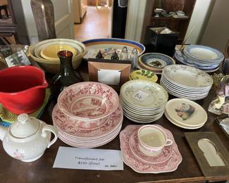 Misc. dishes, kitchenware, collectables.