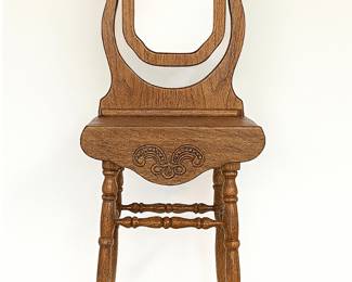 Pulaski mirror dressing stand