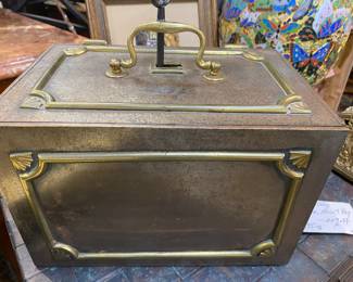19th century, safe box from Columbus, Ohio with working lock and key