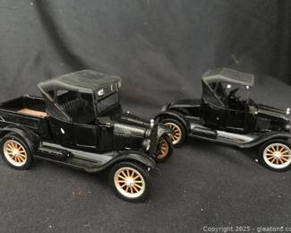 1925 Ford Model T Pickup and Coupe