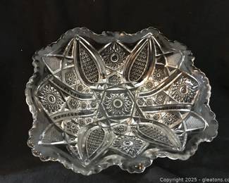 Antique Indiana Daisy Fine Cut Rectangle Bowl