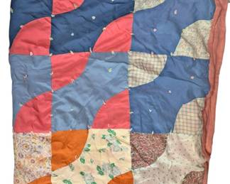 Hand Pieced Drunkards Path Quilt