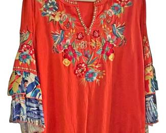 1X John Mark Artsy Bell Sleeve Top