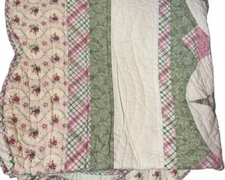 Quilted Circles Pink and Green Quilt