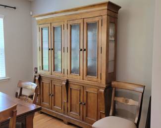 Kincaid Furniture China cabinet 