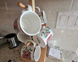 Coffee cups on stand $20