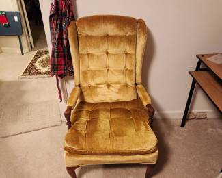 Vintage Gold Velvet Chair