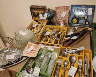 Mid Century and Contemporary Stainless Flatware sets, Tractor Book, Local advertising, Knives