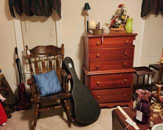 Rocker, Chest, Decorative Items