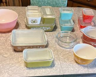 PYREX REFRIGERATOR DISHES