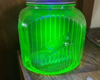 URANIUM KITCHEN JAR