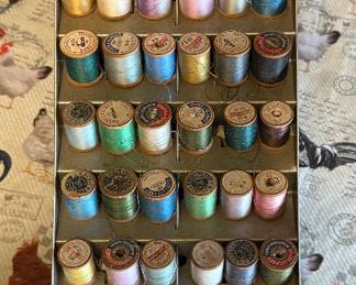 Thread rack