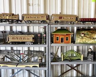 Lionel Mohave standard guage train with 402E Engine, four cars plus track, buildings and a whole lot more.