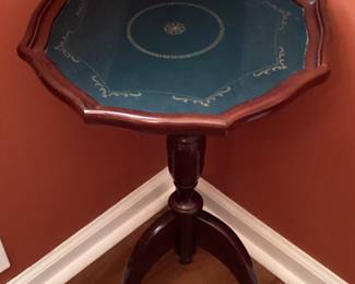 Vintage Octogon 3 legged table