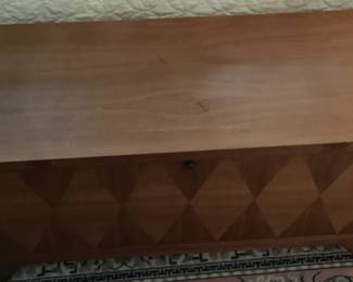 Mid Century Modern Lane Cedar Chest