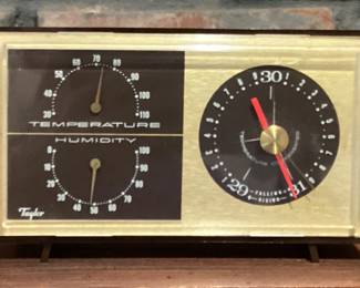 Taylor Instrucments Weather Station
