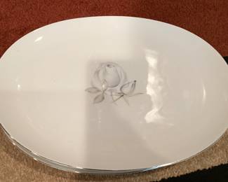 Fashion Manor Fine China Solitude Pattern serving Bowl