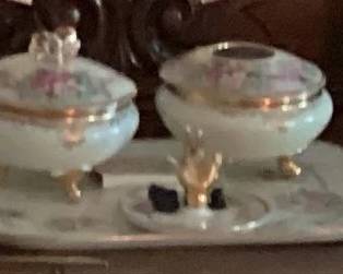 Ladies Dresser Containers