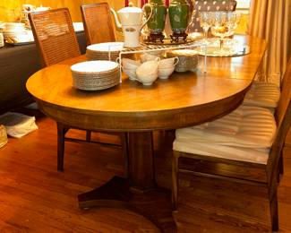 Dining Room table with 4 chairs