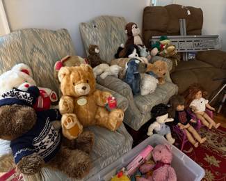 Chairs, Teddy Bears, American Girl Dolls