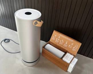 Molekule Air Purifier with Brand New Filters