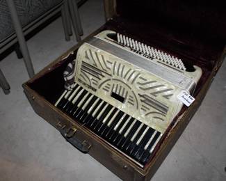 Accordian