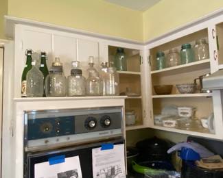 Kitchen Collectibles, Antique Mason Jars 
