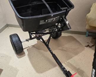 Agri-Fab Pull Behind Spreader