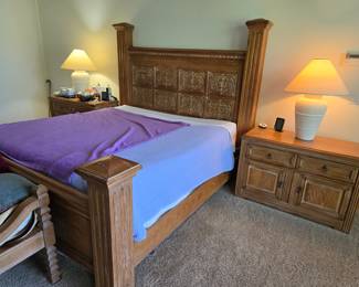 BEAUTIFUL Drexel Heritage Wood Furniture