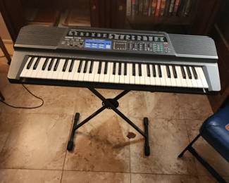 Casio CT-655 Keyboard with Stand
