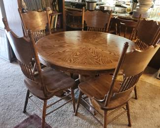 Oak Pedestal Table with 5 Chairs