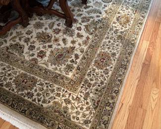 9' x 12' Agra rug
