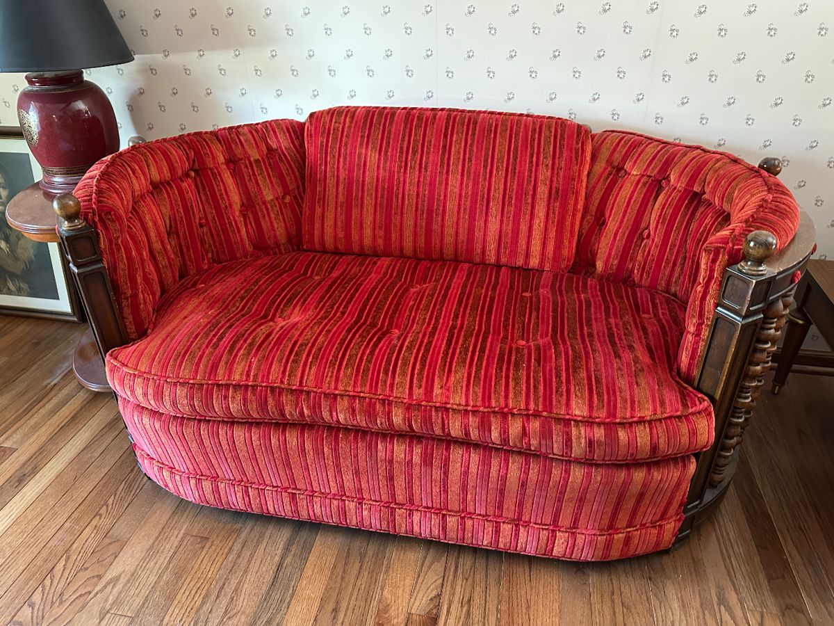 Moroccan barrel style loveseat