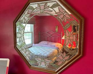Wall mirror