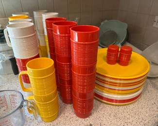 MCM Rubbermaid melamine dishes