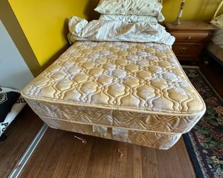 (2) twin mattress sets (only one photographed)