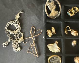 brooches