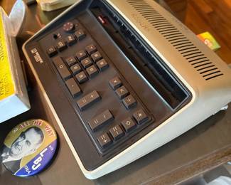 Monroe desktop calculator