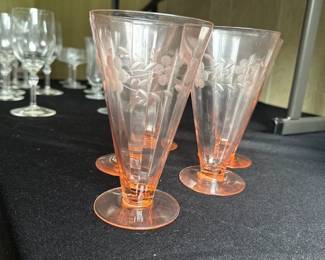 pink depression glass parfait glasses